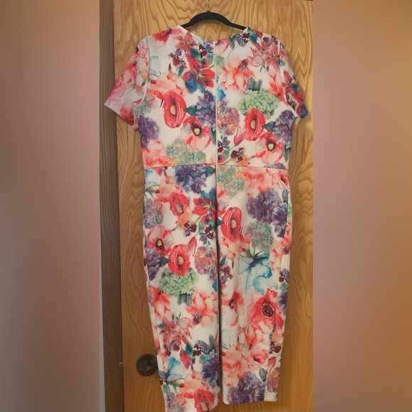 ASOS Curve floral midi length dress - Picture 2 of 2